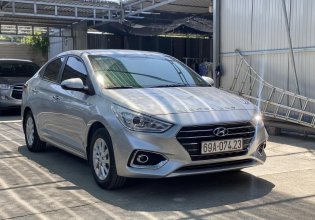 Cần bán gấp xe Hyundai Accent AT màu bạc, năm sản xuất 2019, cam kết động cơ hộp số nguyên bản nhà sản xuất giá 459 triệu tại Tp.HCM