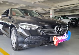 Chính chủ bán xe Mercedes Benz C200 Avantgarde Màu Đen Nội Thất Nâu đăng ký lần đầu Tháng 8 Năm 2022 giá 1 tỷ 539 tr tại Tp.HCM