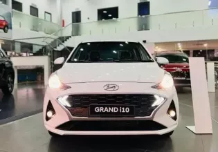 Bán ô tô Hyundai Grand i10 1.2 đời 2023, màu trắng giá 400 triệu tại Tp.HCM