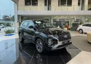 Bán ô tô Hyundai Creta 1.5 cao cấp đời 2023, màu đen giá 630 triệu tại Tp.HCM