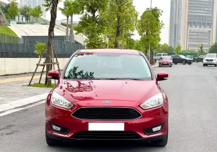 Cần bán Ford Focus Trend đời 2017, màu đỏ giá 412 triệu tại Tp.HCM