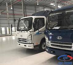 Bán xe tải Hyundai Tera230 2,4 tấn thùng bạt INOX, giao xe ngay