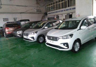 Cần bán xe Suzuki Ertiga 2019 đời 2019, màu trắng, nhập khẩu chính hãng
