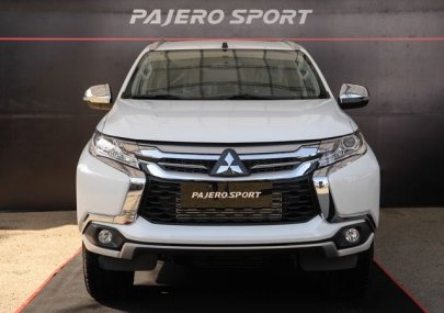 Mua xe giá thấp - Giao dịch nhanh gọn khi mua chiếc Mitsubishi Pajero Sport 2.4 AT, nhập khẩu nguyên chiếc